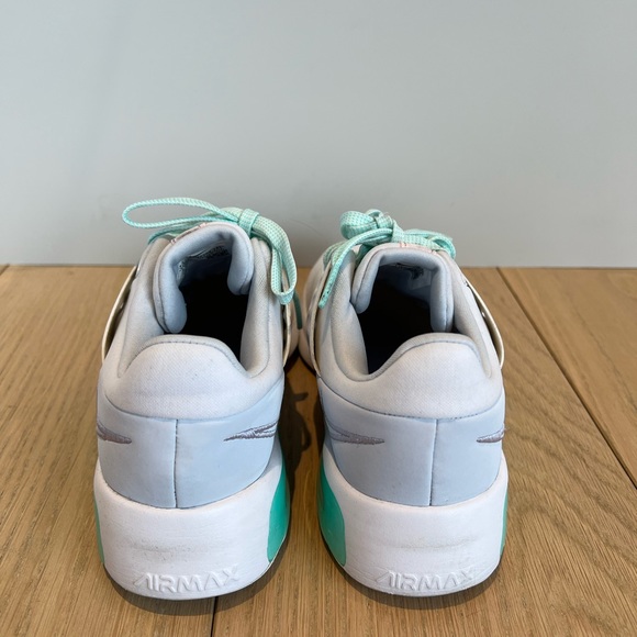 Nike running/training shoes, size 7, women - Picture 8 of 8